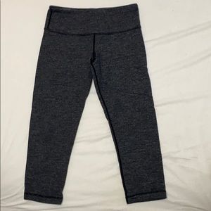 Lululemon crop yoga pant